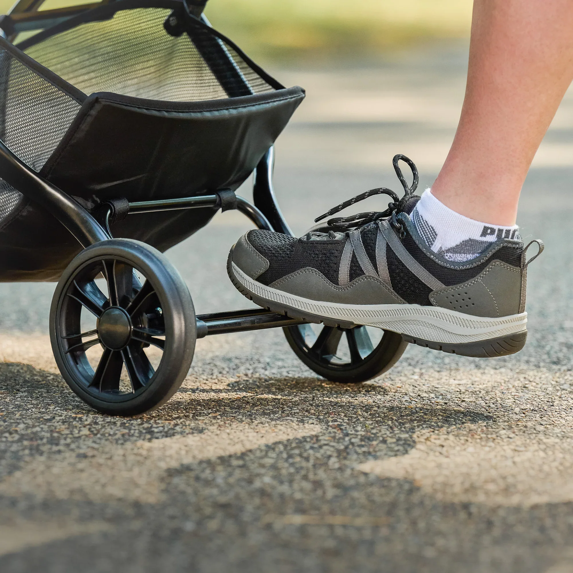 Easy Fold & Go Pet Stroller - Image 6