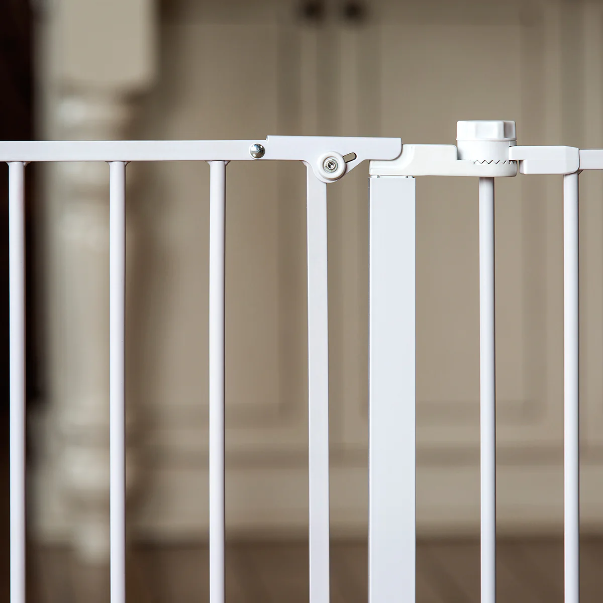 Super Wide Convertible Pet Gate - Image 3
